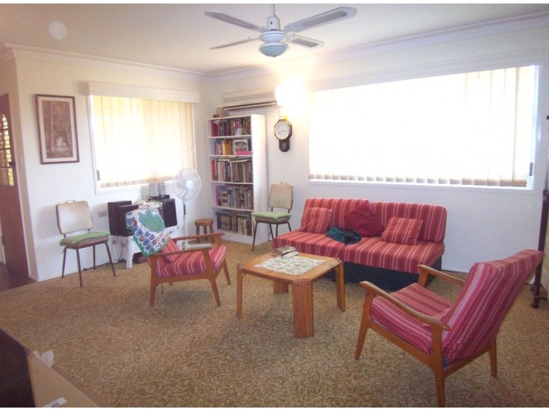 Avenell Heights QLD 4670