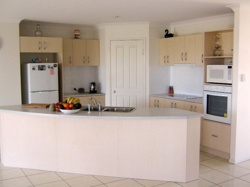 Coral Cove QLD 4670