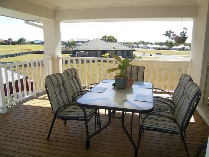 Coral Cove QLD 4670