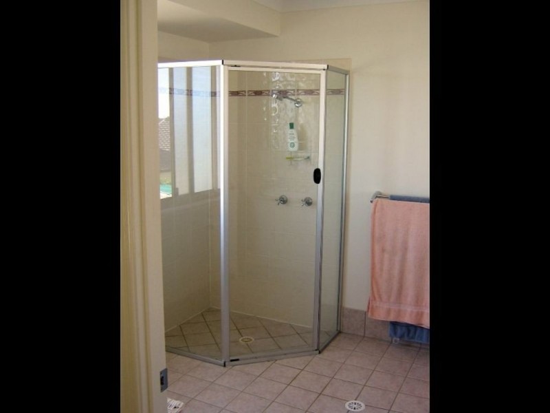 Coral Cove QLD 4670