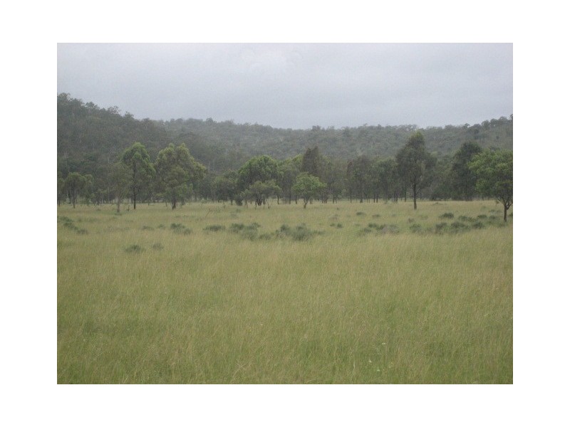 Coalstoun Lakes QLD 4621