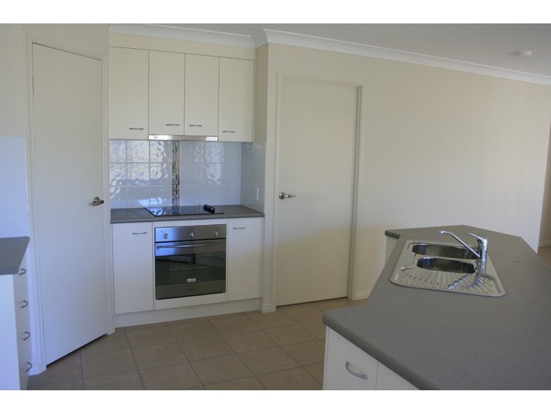 5 Halloran Court, Bundaberg QLD 4670