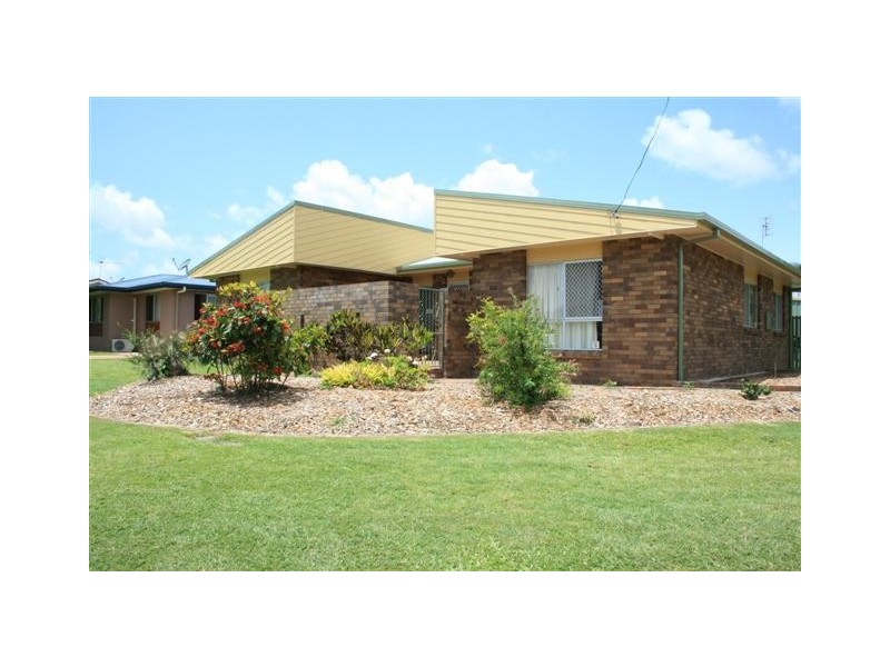 14 Phillips Street, Bundaberg North QLD 4670