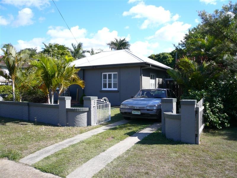 37 Skyring Street, Bundaberg East QLD 4670