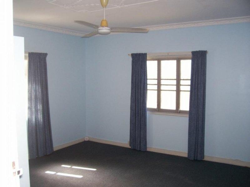 37 Skyring Street, Bundaberg East QLD 4670