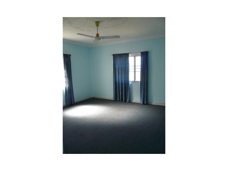 37 Skyring Street, Bundaberg East QLD 4670