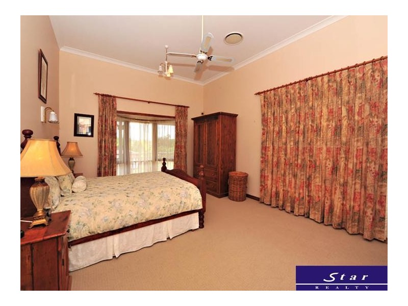Warner QLD 4500