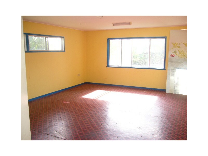 9 Sedgemoor Street, Stafford Heights QLD 4053