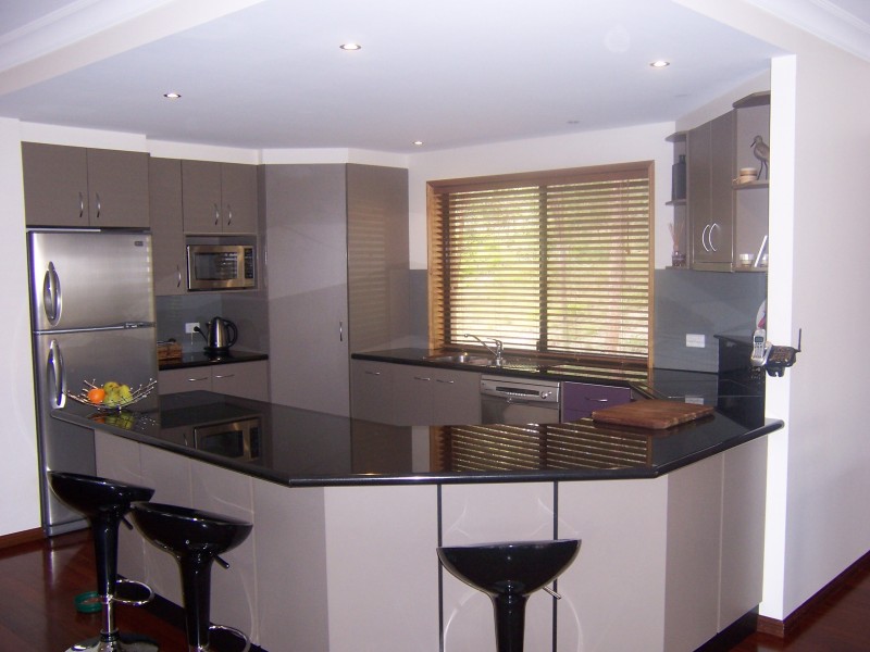 Eatons Hill QLD 4037