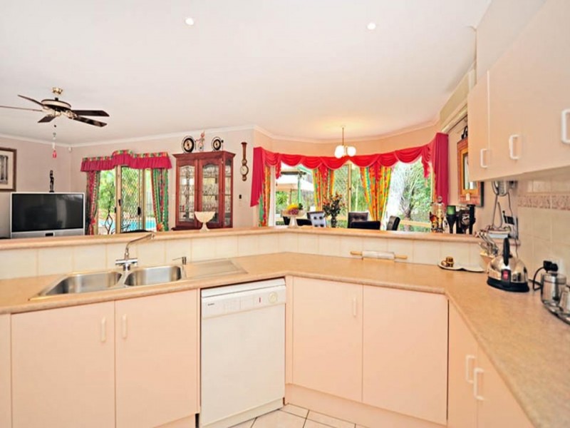 Bridgeman Downs QLD 4035