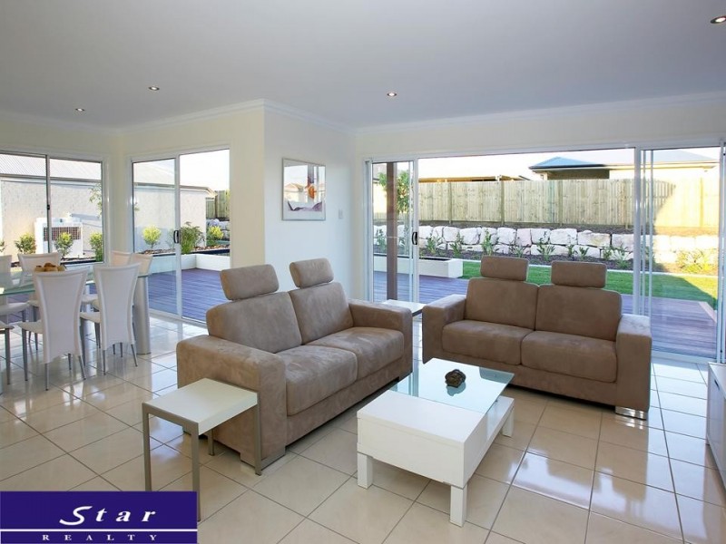 North Lakes QLD 4509