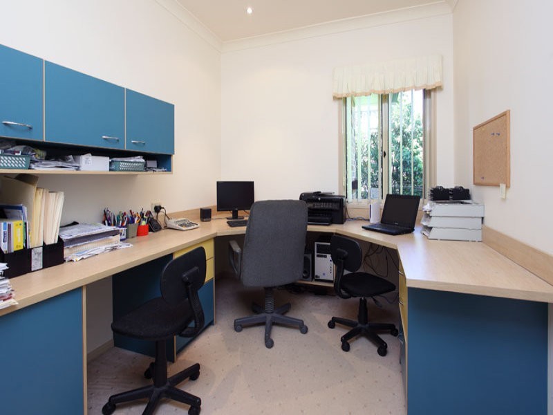 Bridgeman Downs QLD 4035