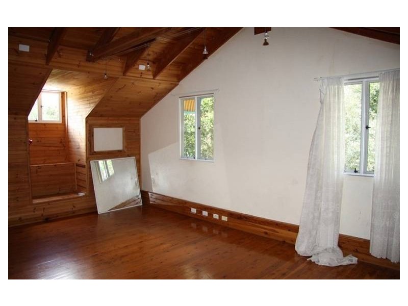 Everton Hills QLD 4053