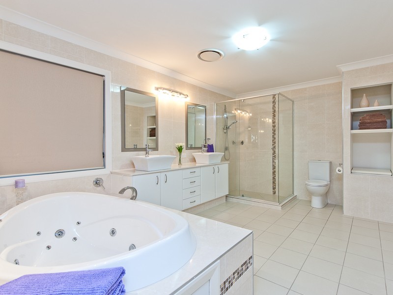 15 Lachlan Street, Murrumba Downs QLD 4503