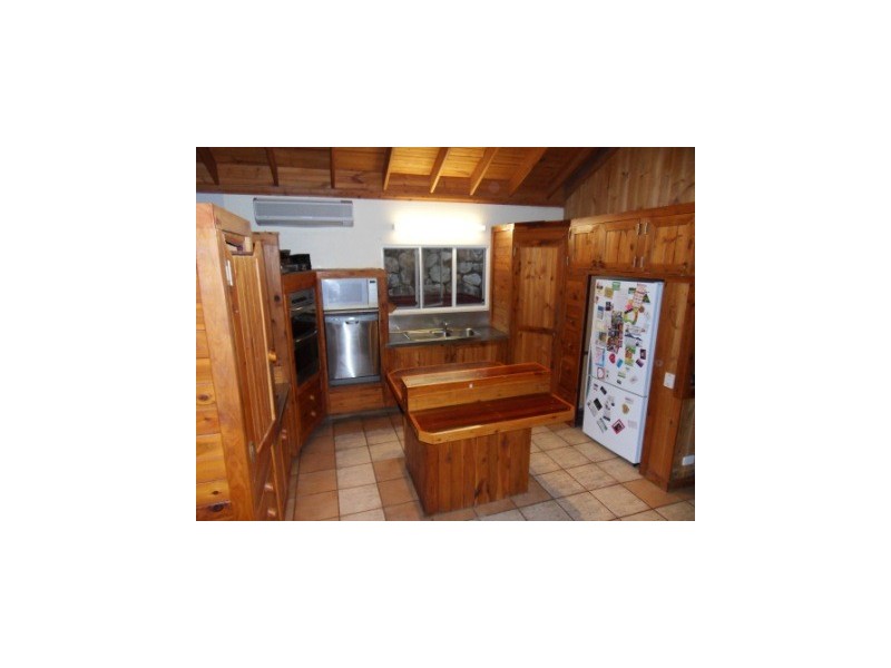 Everton Hills QLD 4053