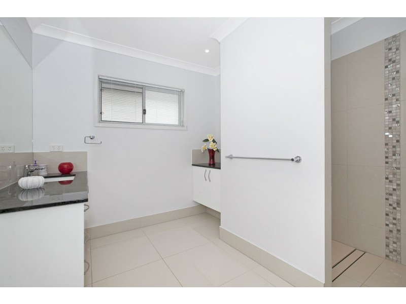 Bridgeman Downs QLD 4035