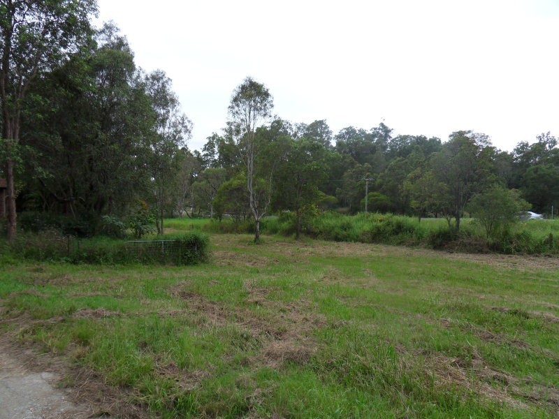 Eatons Hill QLD 4037