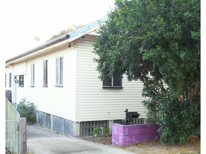 13 Ella Street, Redcliffe QLD 4020