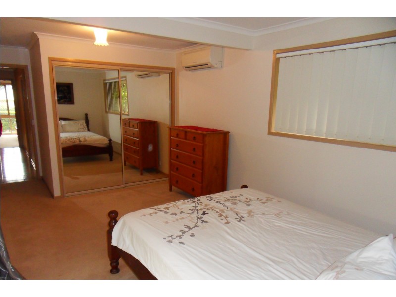 3 Kingfisher Street, Albany Creek QLD 4035