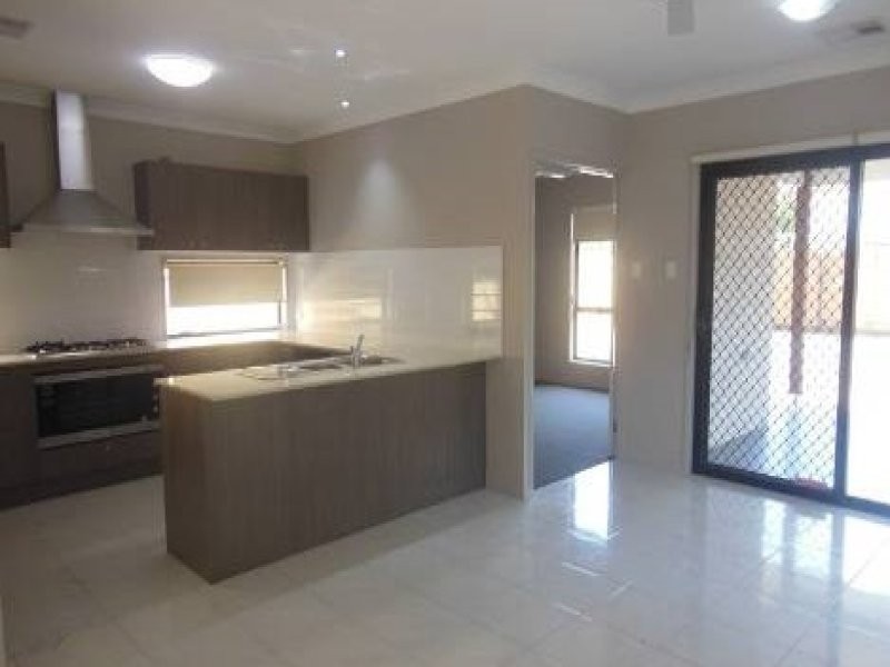 12a Walter Street, Virginia QLD 4014