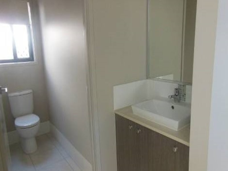 12a Walter Street, Virginia QLD 4014