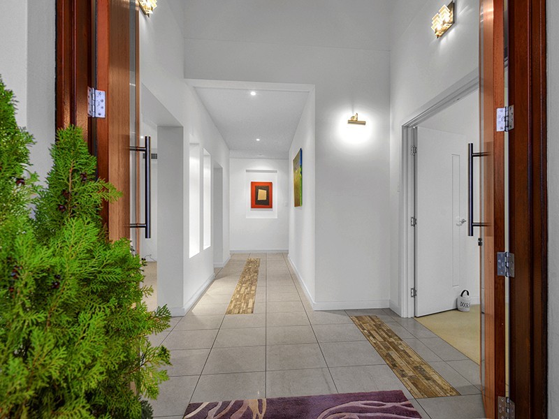 25 Flametree Street, Bridgeman Downs QLD 4035