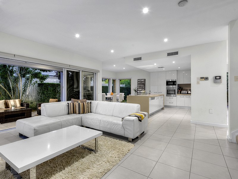 25 Flametree Street, Bridgeman Downs QLD 4035