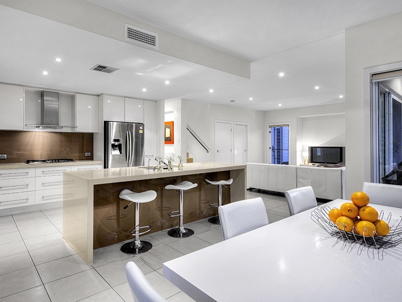 25 Flametree Street, Bridgeman Downs QLD 4035