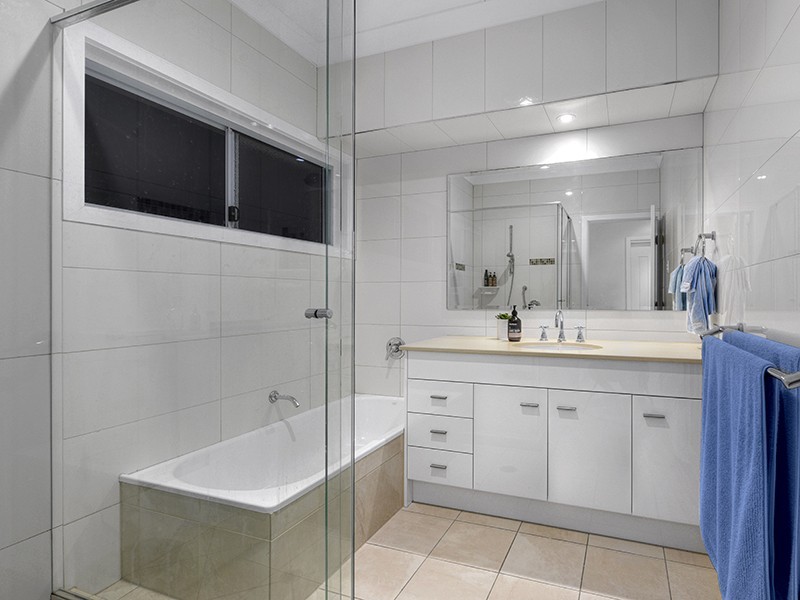 25 Flametree Street, Bridgeman Downs QLD 4035