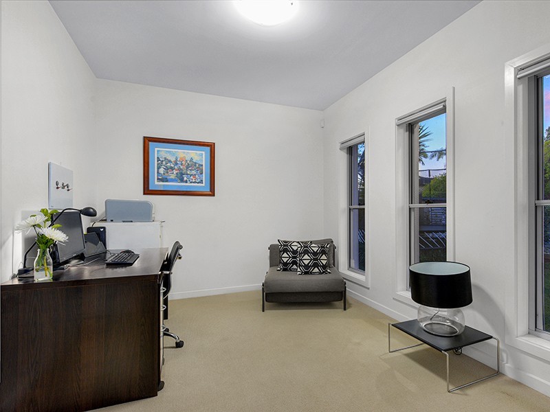 25 Flametree Street, Bridgeman Downs QLD 4035