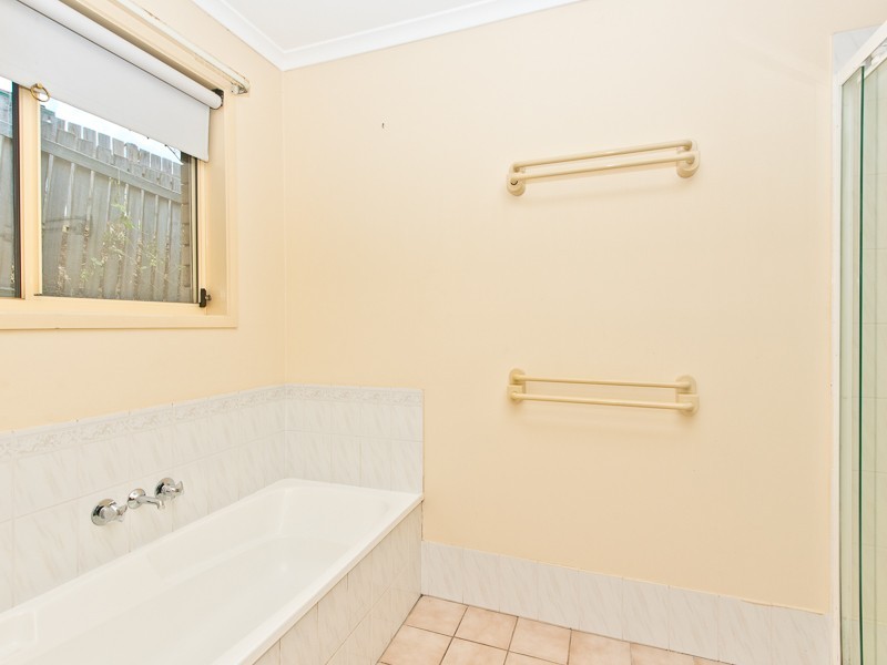 34 Monash Place, Ferny Grove QLD 4055