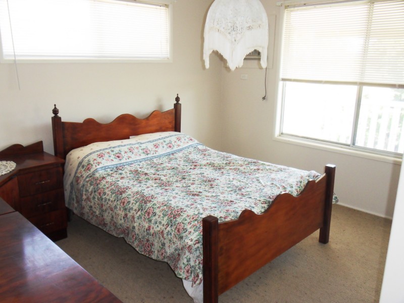 15 Danaus Court, Eatons Hill QLD 4037