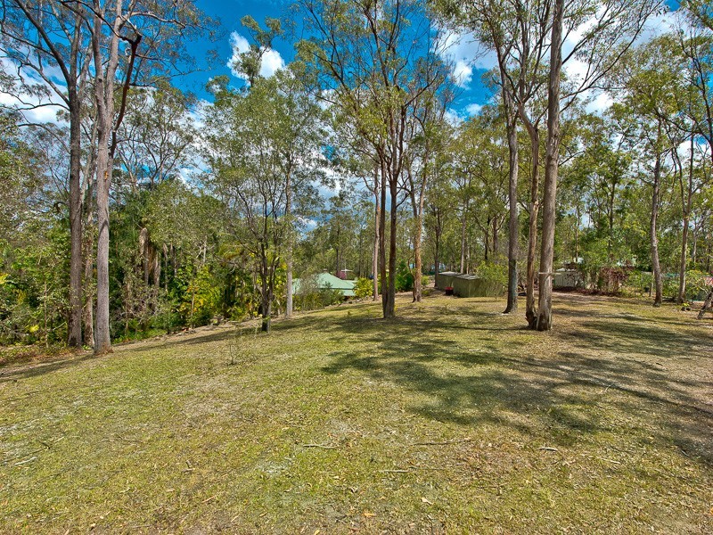 Eatons Hill QLD 4037