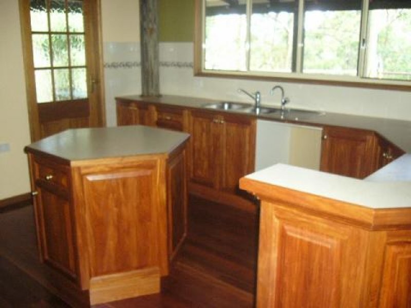 545 Eatons Crossing Road, Eatons Hill QLD 4037