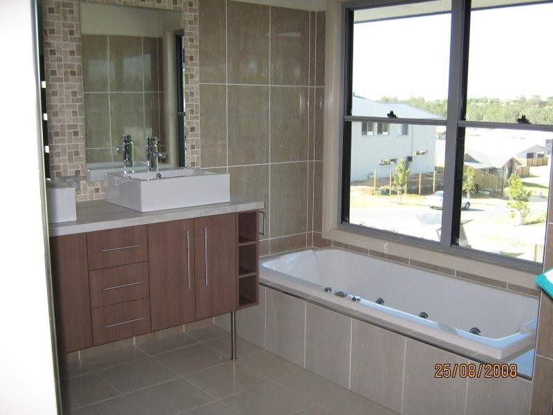 11 Bend Court, Albany Creek QLD 4035