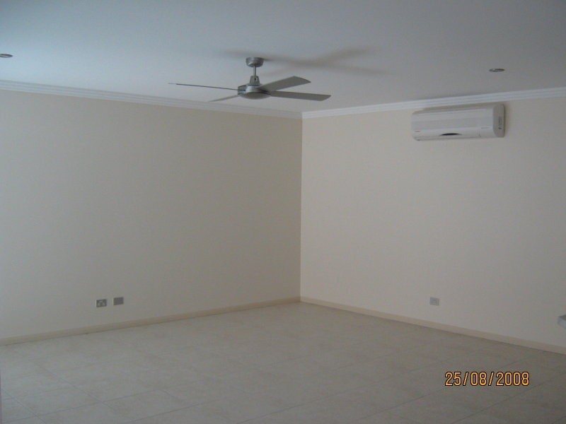 11 Bend Court, Albany Creek QLD 4035