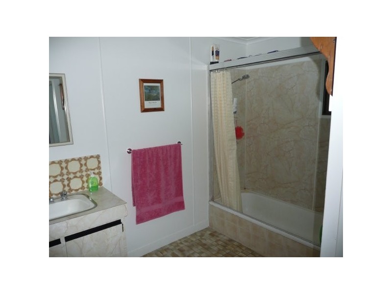 117 Mount Kelly Drive, Ayr QLD 4807