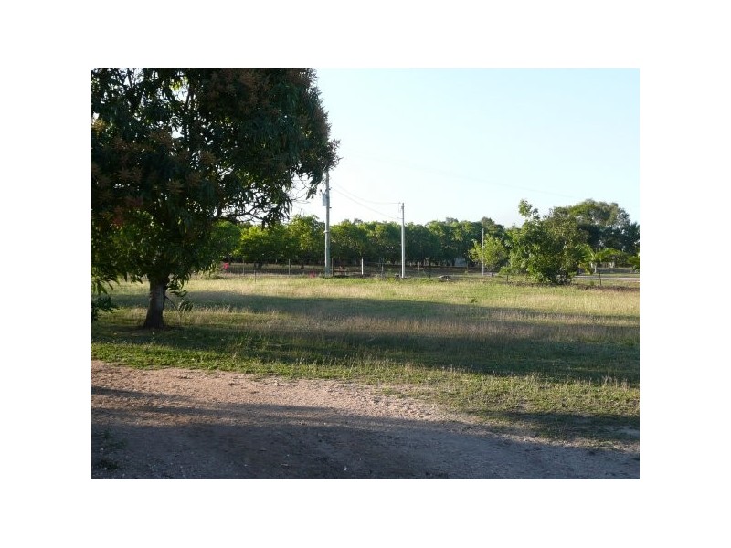 117 Mount Kelly Drive, Ayr QLD 4807