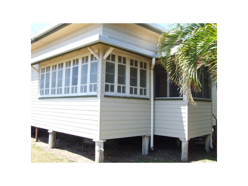 2 Ann Street, Ayr QLD 4807