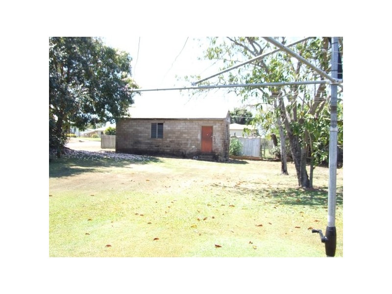 2 Ann Street, Ayr QLD 4807