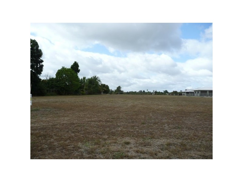 5 Ramtron Place, Ayr QLD 4807