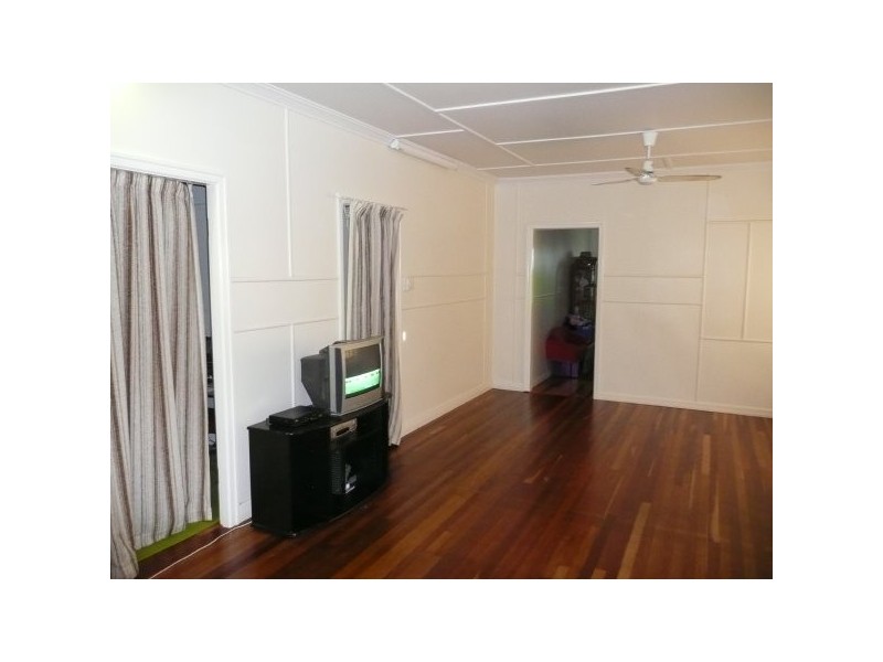 67 Drysdale Street, Brandon QLD 4808