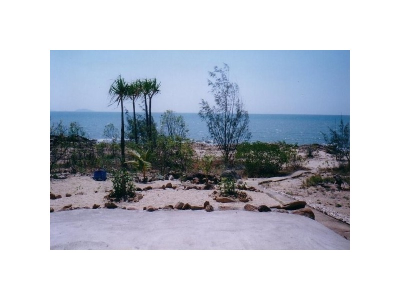 L193 Flagstaff Bay, Home Hill QLD 4806