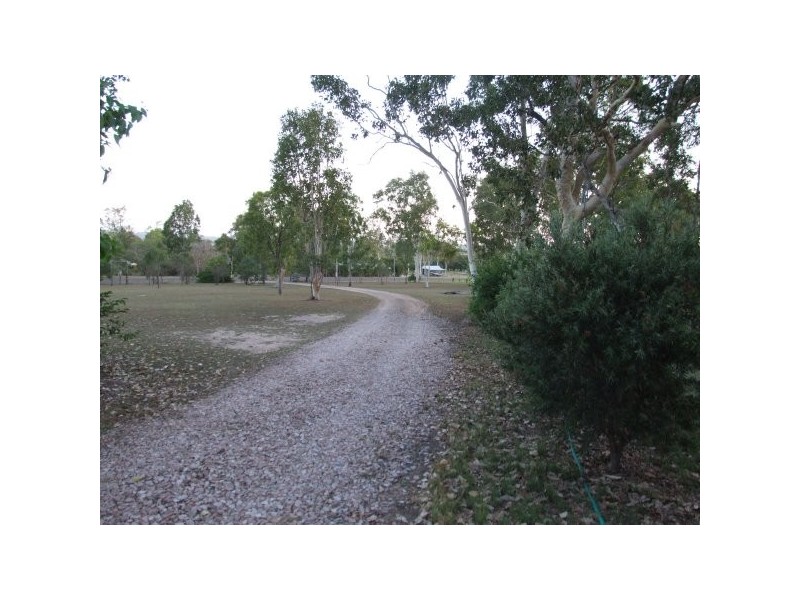 192 Mount Kelly Drive, Mount Kelly QLD 4807