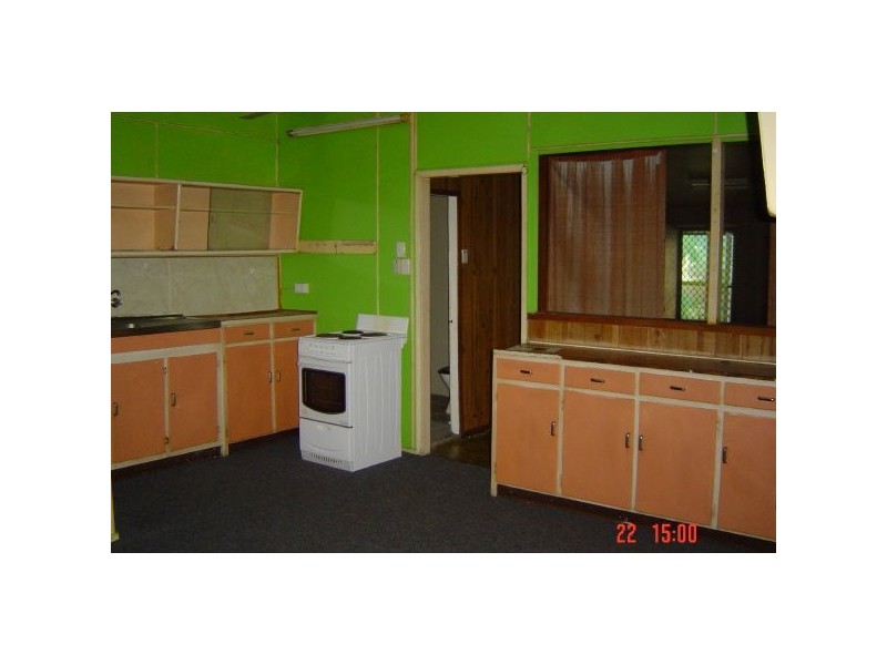 11 Topton Street, Alva QLD 4807