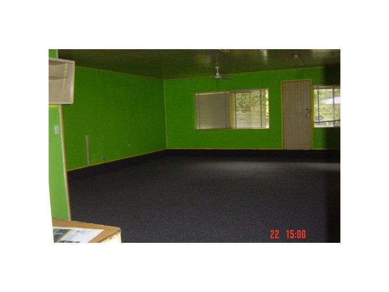 11 Topton Street, Alva QLD 4807