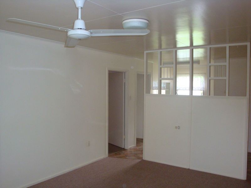 Avenell Heights QLD 4670
