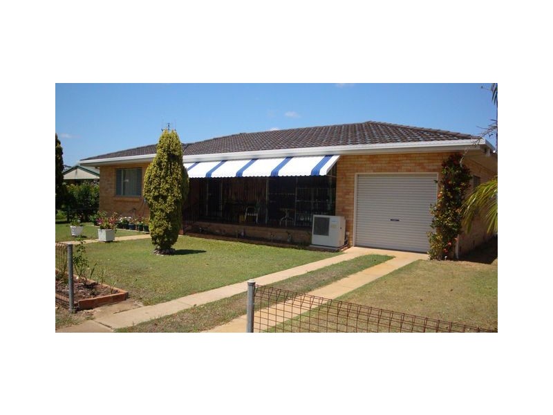 Avenell Heights QLD 4670