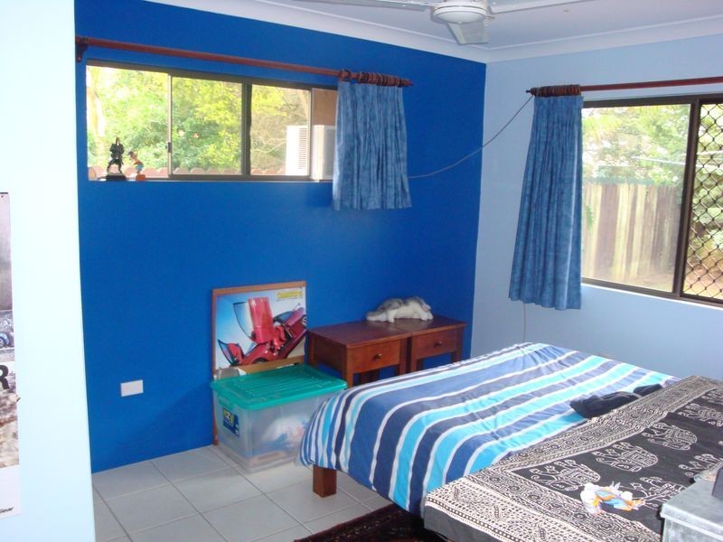Avenell Heights QLD 4670