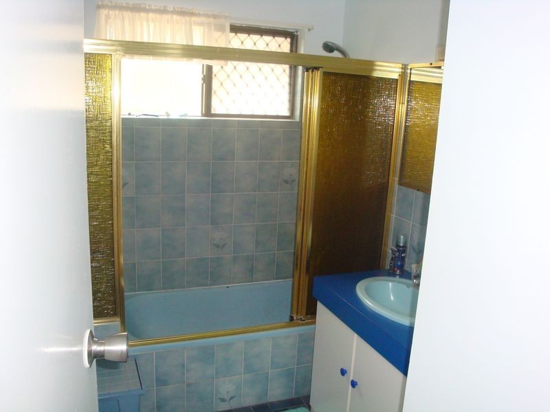 Avenell Heights QLD 4670